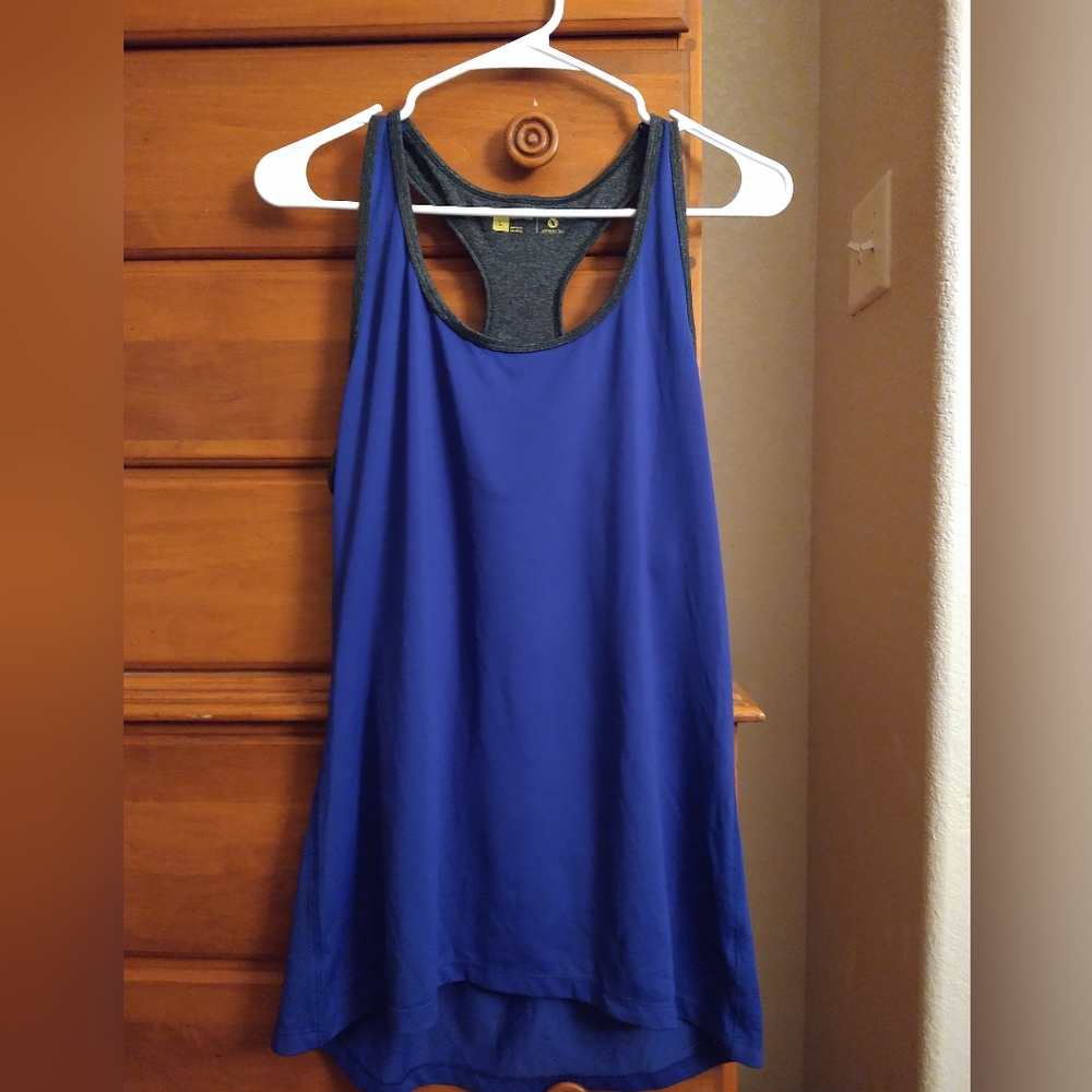Xersion Large tank blue with dark grey piping
